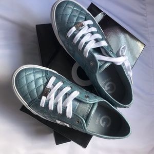Guess women shoes blue size 9